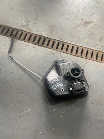 Порт зарядки 149037410E TESLA