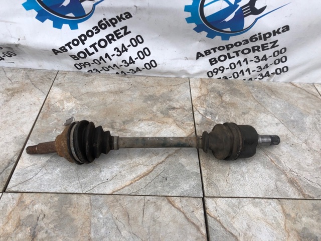 Піввісь передня ліва 1600653 FORD