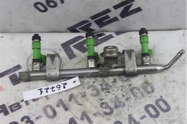 Форсунка дизельна в зборі, розпилювач + тримач 16611AA740 SUBARU