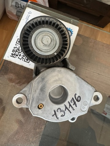 Натягувач приводного ременя 1662025011 TOYOTA