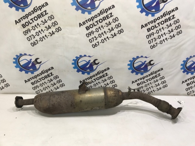 Глушник, передня частина 174100R070 TOYOTA