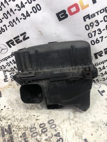 Корпус повітряного фільтра, верхня частина 1770531220 TOYOTA