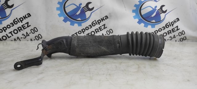 Патрубок повітряний, вхід повітряного фільтра 1775028010 TOYOTA