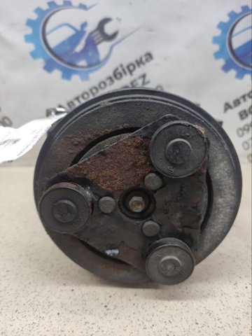 Компресор кліматичної установки 1796856 FORD