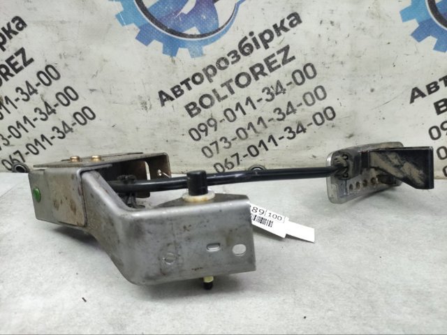 Педаль акселератора 18002AM818 NISSAN