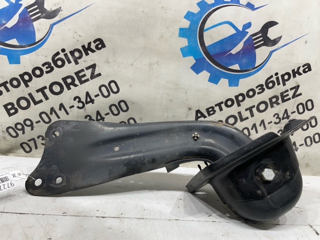 Важіль/тяга задньої підвіски подовжній нижній, лівий 1K0505223L VAG