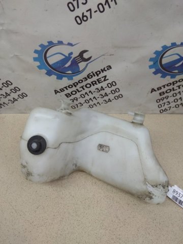 Водяний бачок омивача фар 2118602160 MERCEDES