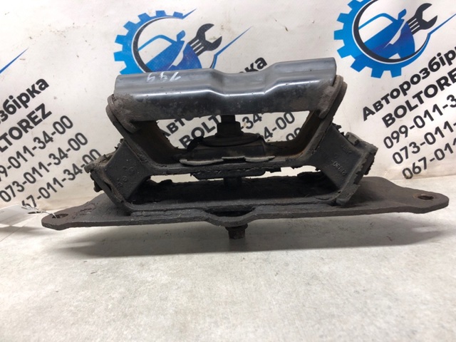 Опора коробки передач 21840H1220 HYUNDAI