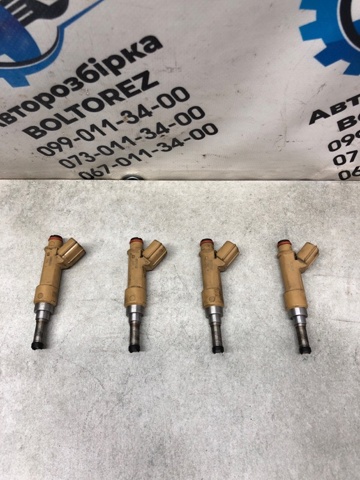 Форсунка паливна 2320909130 TOYOTA