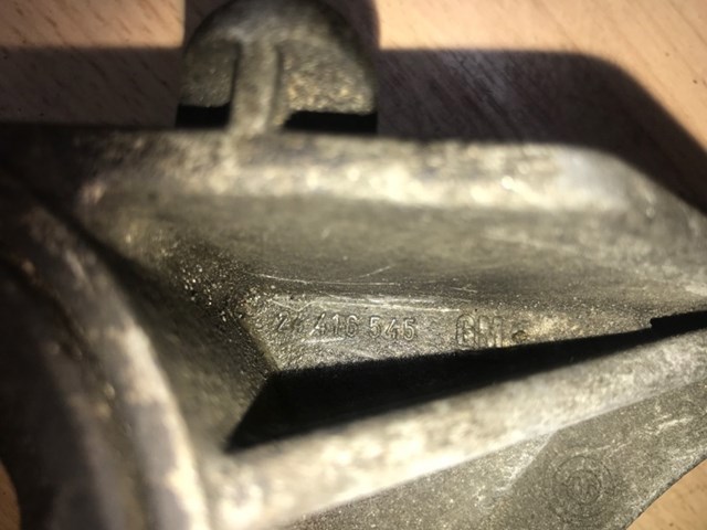 Передня опора двигуна Opel Corsa 100