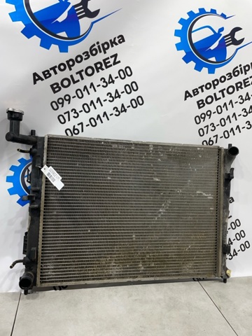 Радіатор двигуна 253102H050 HYUNDAI
