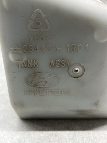 Бачок системи охолодження двигуна розширювальний 25430H1900 HYUNDAI