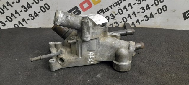 Корпус термостата в зборі 2560025003 HYUNDAI