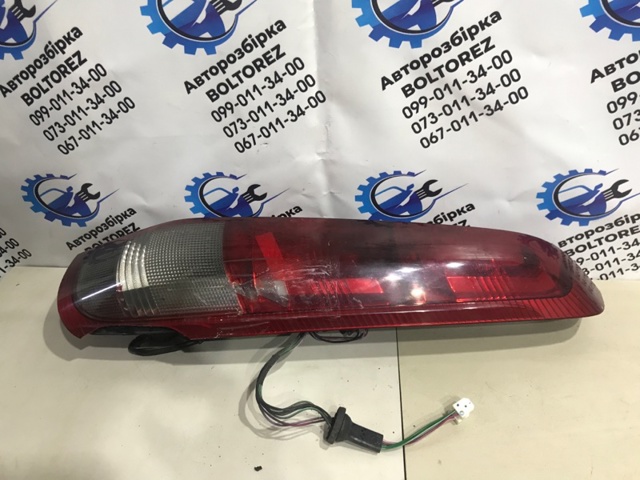 Задні ліхтарі 26554EQ00A NISSAN