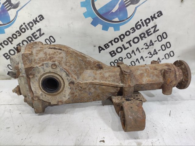 Редуктор заднього моста 27011AB231 SUBARU