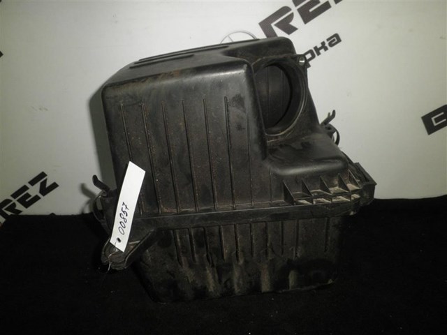 Корпус повітряного фільтра 281102B200 HYUNDAI