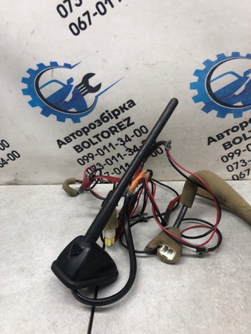 Антена Nissan X-Trail