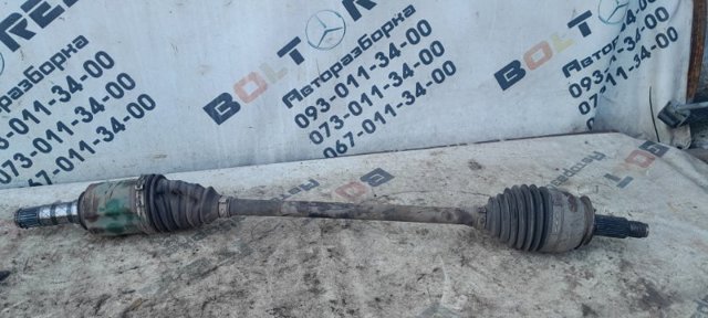 Приводи передніх коліс (вали карданні піввісь переднього моста) 28321AJ031 SUBARU