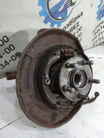 Цапфа поворотна права 28411SC001 SUBARU