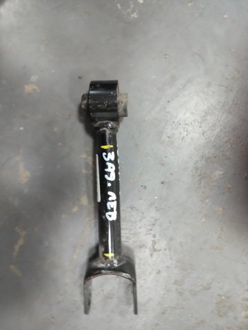 Важіль-поводок склоочисника заднього скла 28781CG000 NISSAN