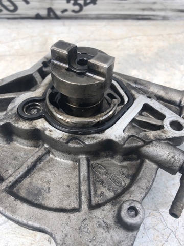 Насос вакуумний 288102F000 HYUNDAI