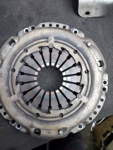 Пелюстковий кошик зчеплення 3121042010 TOYOTA