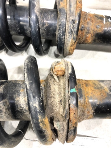 Пружина передня 31336782992 BMW