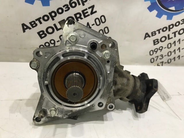 Роздавальна коробка 33100JD600 NISSAN