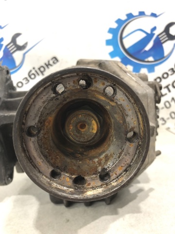 Коробка роздавальна 36051301 VOLVO