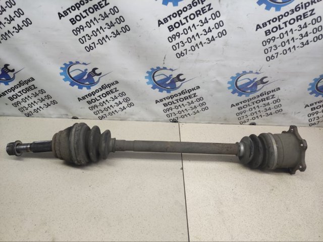 Піввісь задня, права 39600CG000 NISSAN
