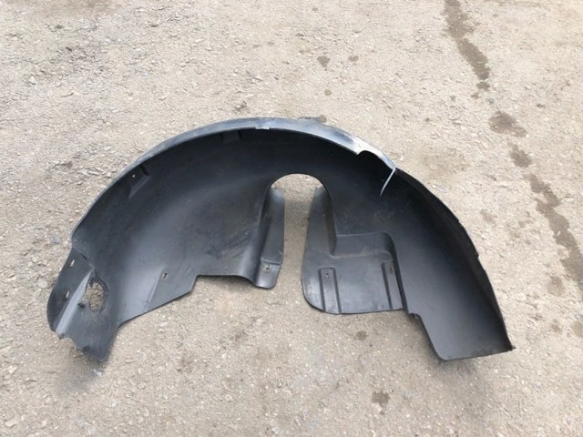 Підкрилок задній лівий 3B0810971E01C VAG