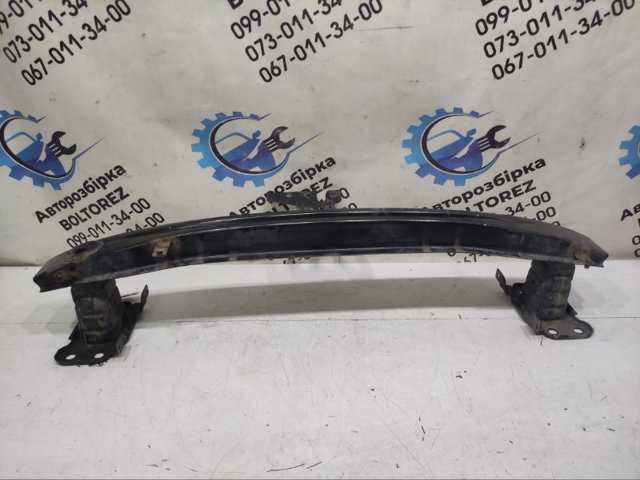 Швелер переднього бампера 3T0807109C VAG