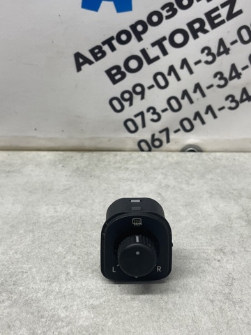 Блок управління дзеркалами заднього виду 3T0959565 VAG