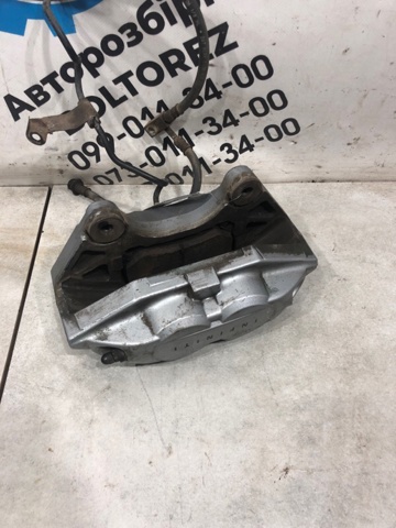 Супорт гальмівний, передній, лівий 41011JL00A NISSAN