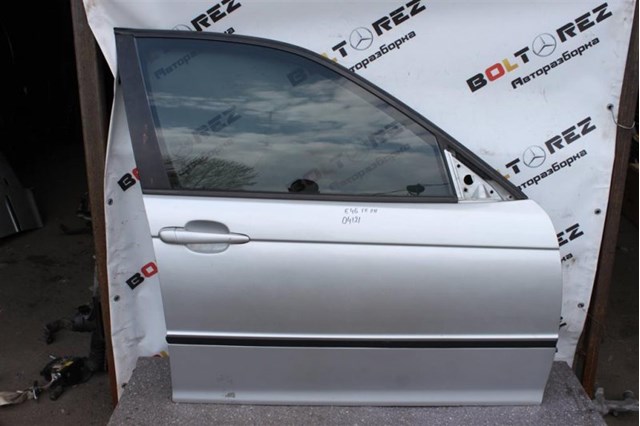 Дверка передня права 41517034152 BMW