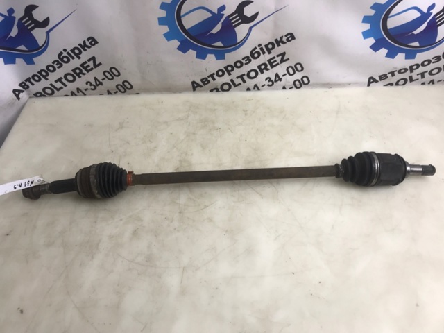 Піввісь задня 4233042050 TOYOTA