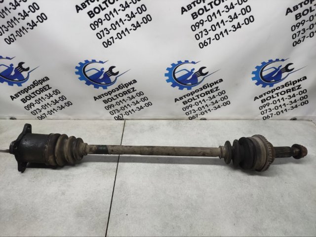 Привід задній 4234028090 TOYOTA
