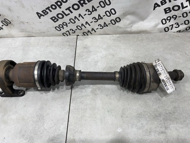 Привід передній правий 44305SEFE00 HONDA