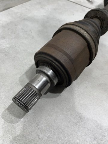 Привід лівий 44306SEFE00 HONDA