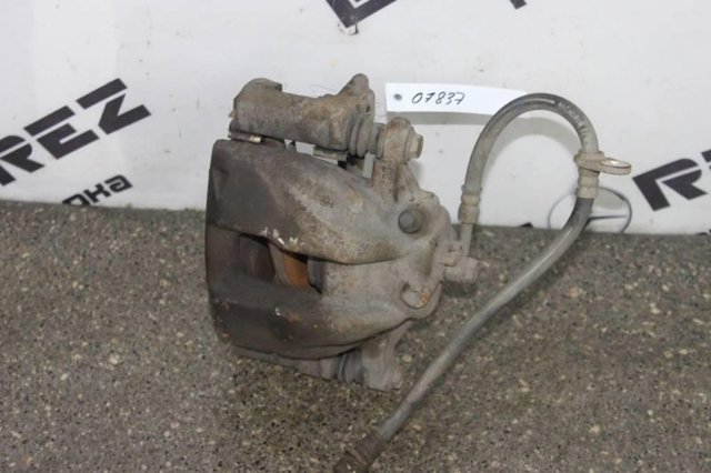 Супорт гальмівний, передній, правий 45018SWWG00 HONDA