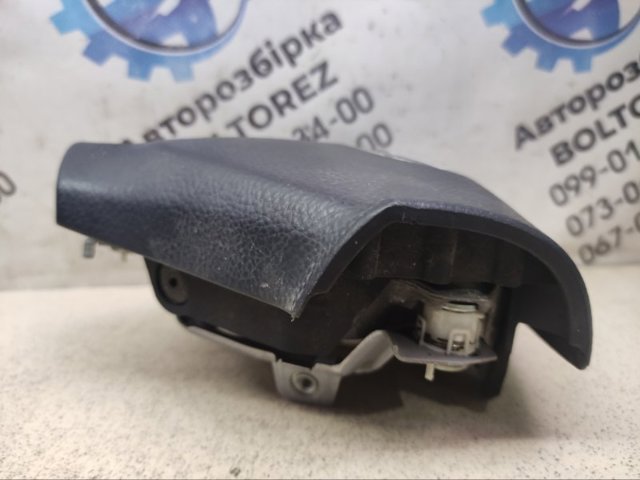 Подушка Айрбег водія 4513048110C0 TOYOTA