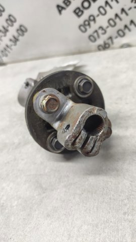 Кардан вала рульової колонки, верхній 4523048050 TOYOTA