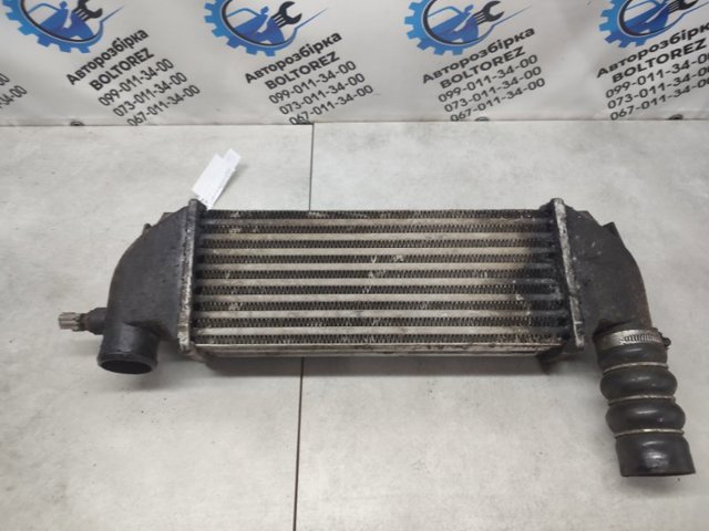 Радіатор інтеркулера 4548369 FORD