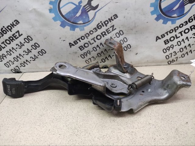 Привід гальма стоянки (управління ручним гальмом) 4620048050 TOYOTA