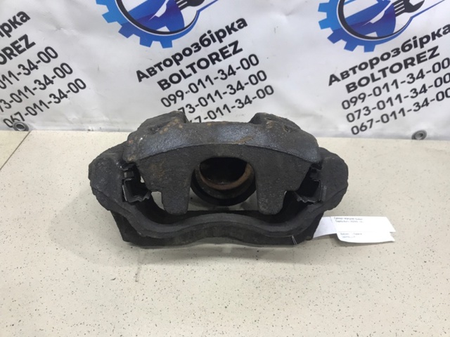 Супорт гальмівний, передній, правий 4773002360 TOYOTA