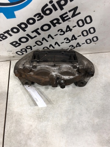Супорт гальмівний, передній, лівий 4775060280 TOYOTA