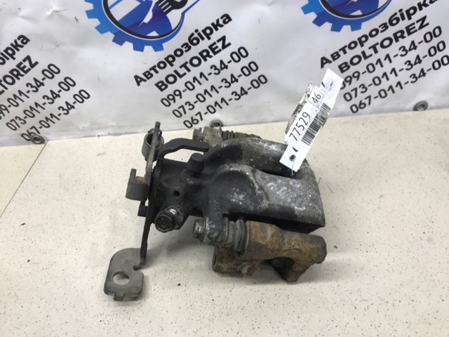 Супорт гальмівний задній правий 4783012220 TOYOTA