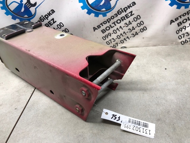 Супорт гальмівний задній правий 4783033240 TOYOTA
