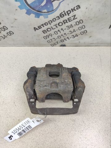Супорт гальмівний задній правий 4783048050 TOYOTA
