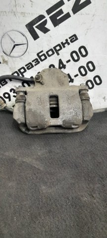 Задній гальмівний супорт лівий 4785006110 TOYOTA